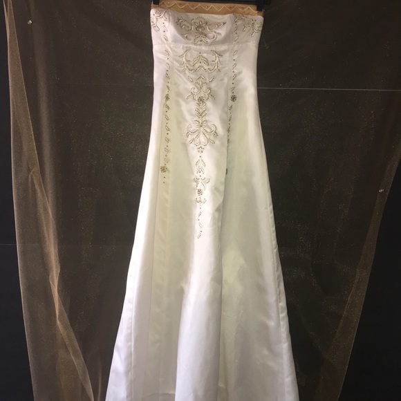 Morgan & Co. Dresses & Skirts - Morgan & co. Size 3-4 formal dress